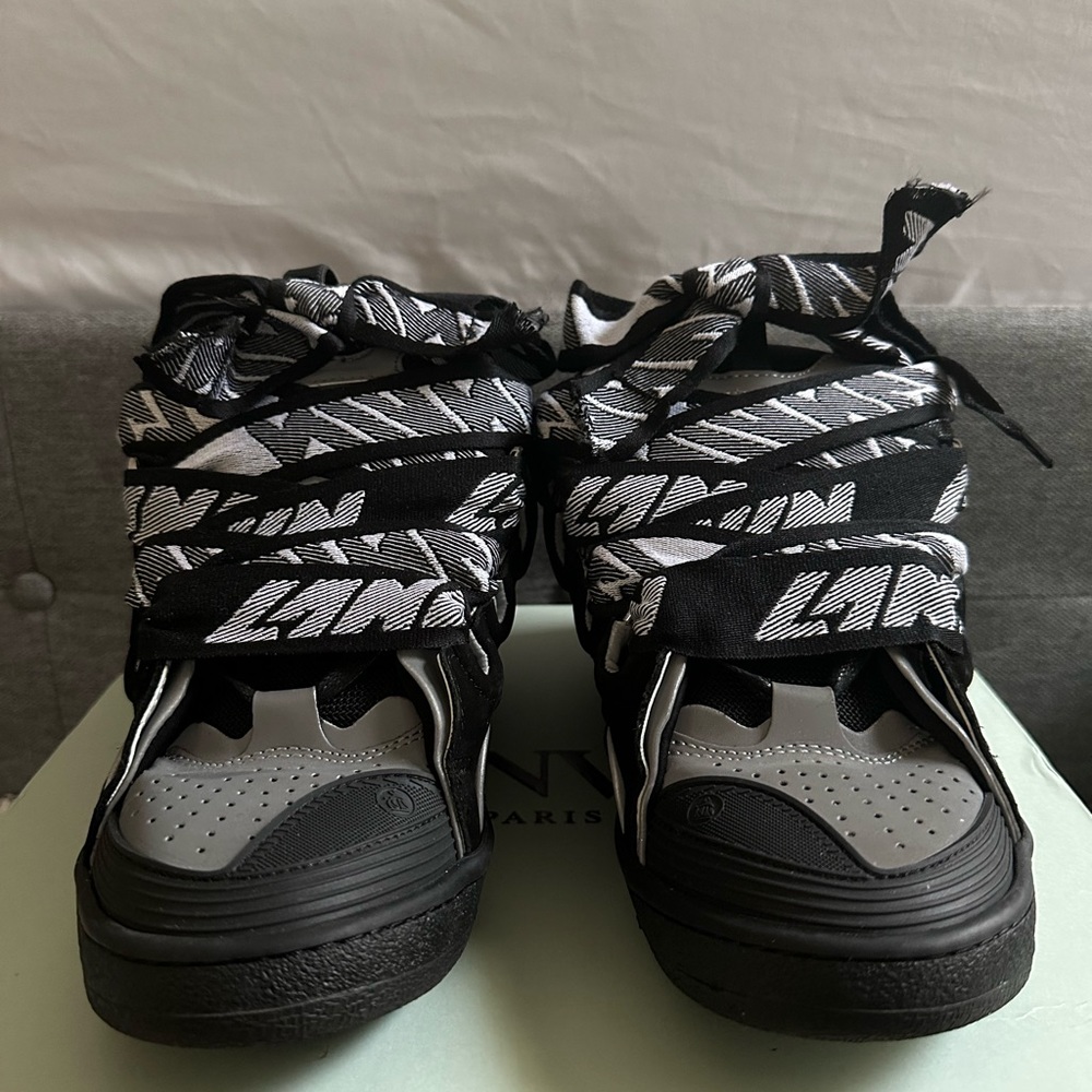 Lanvin Curb Snkr, Worn once; perfect quality